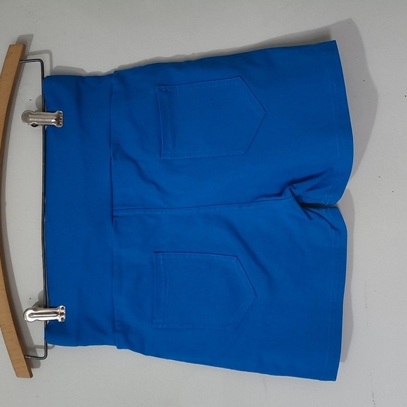 Super Stretchy Pull On Electric Blue Shorts - Picture 3 of 4